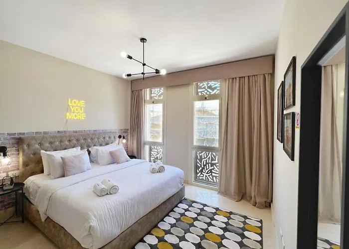 Enticing & Earthy 1 Bdr Mangroovy Free Pool & Access *